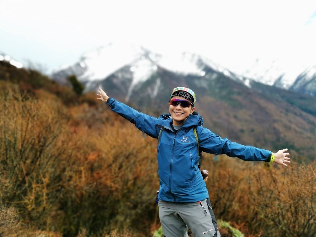 D2: 上山到大峰基地 | 四川四姑娘山 | 旅遊 露營 跑山 跑步 運動 水上活動 | Hidy Chan | hidychan.com