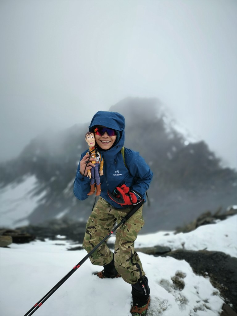 D3: 上山 | 四川四姑娘山 | 旅遊 露營 跑山 跑步 運動 水上活動 | Hidy Chan | hidychan.com