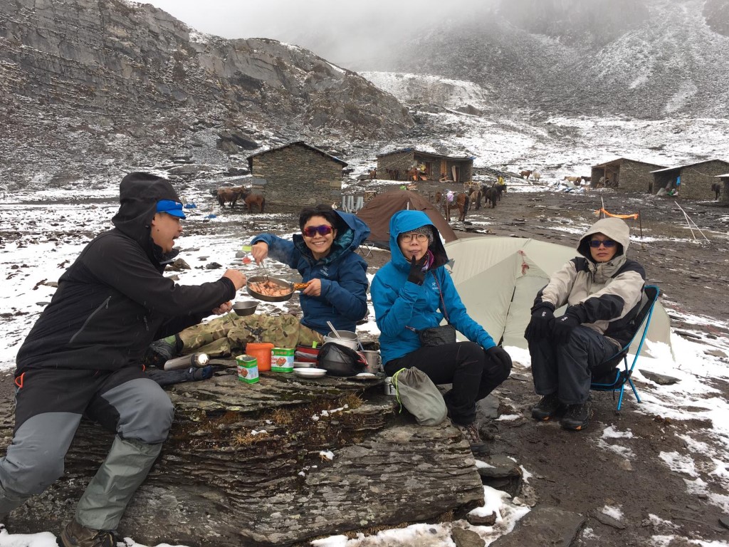 D3: 返回基地 | 四川四姑娘山 | 旅遊 露營 跑山 跑步 運動 水上活動 | Hidy Chan | hidychan.com