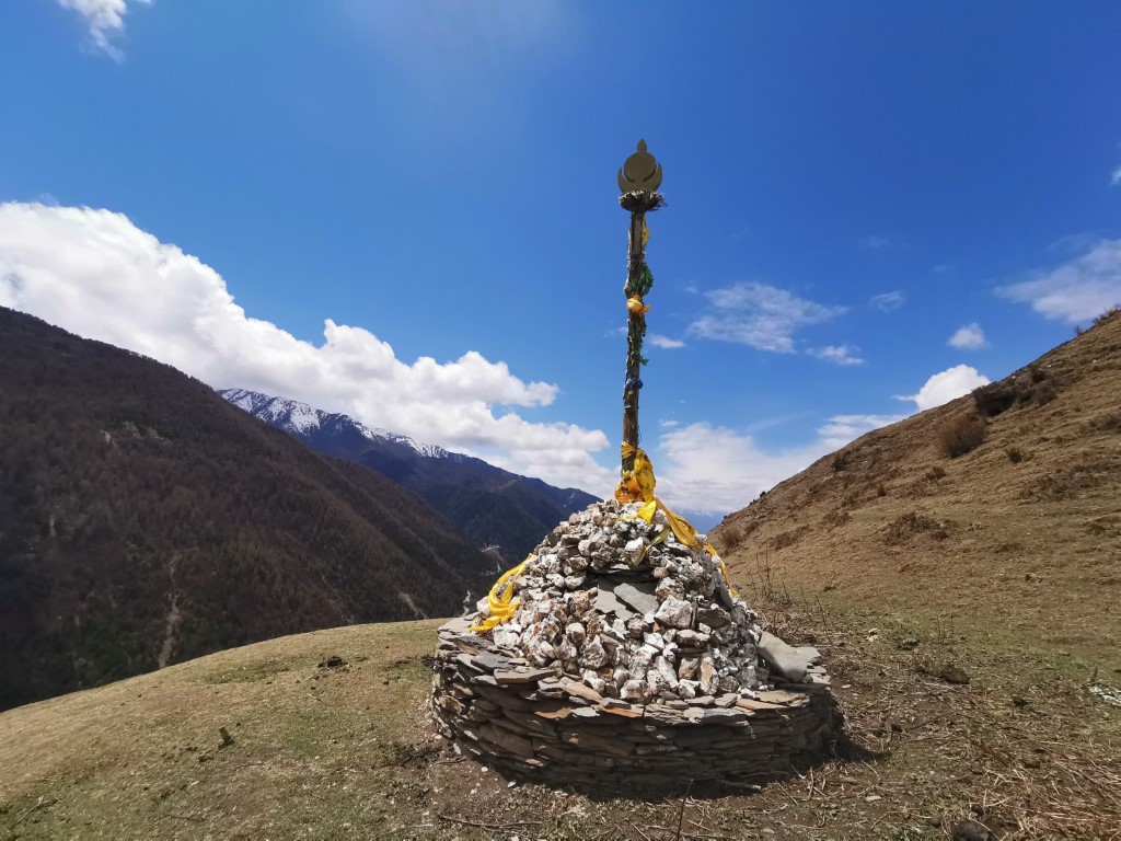 D4: 落山 | 四川四姑娘山 | 旅遊 露營 跑山 跑步 運動 水上活動 | Hidy Chan | hidychan.com