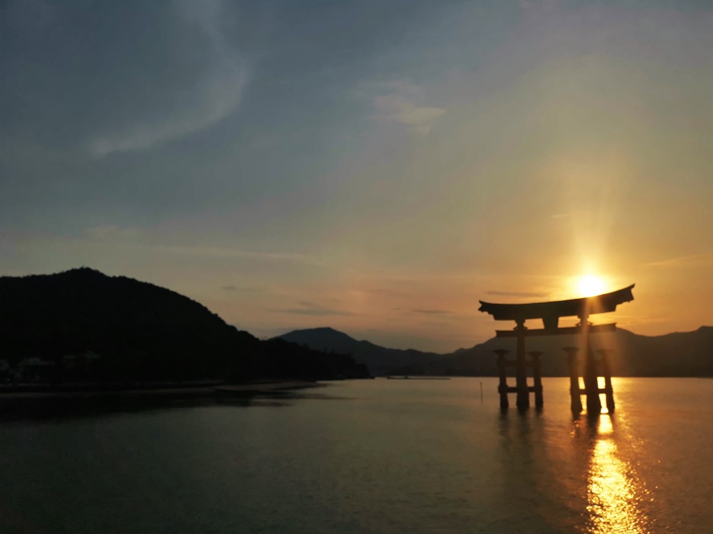 宮島 | 廣島踩單車露吓營先 | 旅遊 露營 跑山 跑步 運動 水上活動 | Hidy Chan | hidychan.com