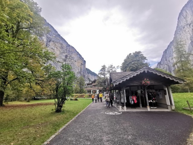 D3: Lauterbrunnen | 瑞士好好露 | 旅遊 露營 跑山 跑步 運動 水上活動 | Hidy Chan | hidychan.com