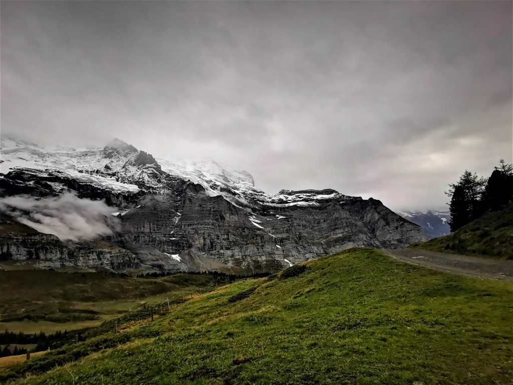 D3: Lauterbrunnen > Wengen > Kleine Scheidegg | 瑞士好好露 | 旅遊 露營 跑山 跑步 運動 水上活動 | Hidy Chan | hidychan.com