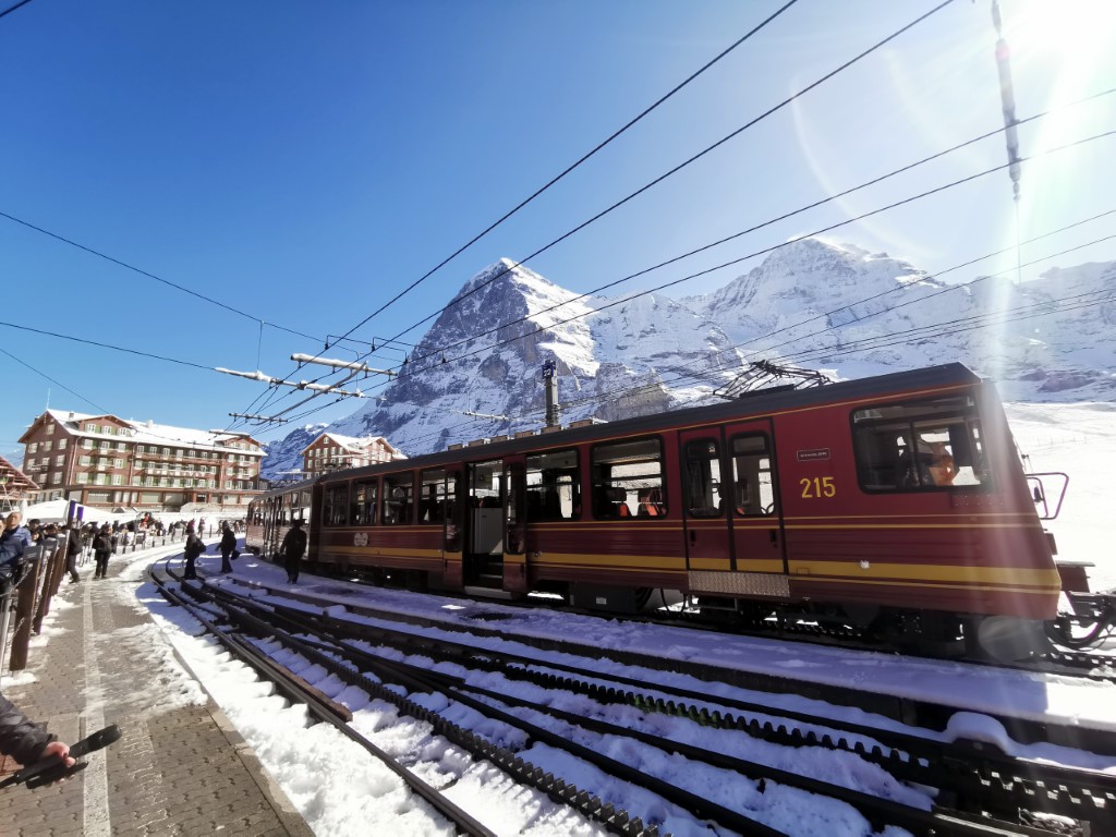 D4: Kleine Scheidegg | 瑞士好好露 | 旅遊 露營 跑山 跑步 運動 水上活動 | Hidy Chan | hidychan.com