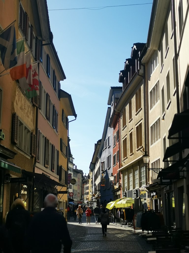 D8: Zurich | 瑞士好好露 | 旅遊 露營 跑山 跑步 運動 水上活動 | Hidy Chan | hidychan.com