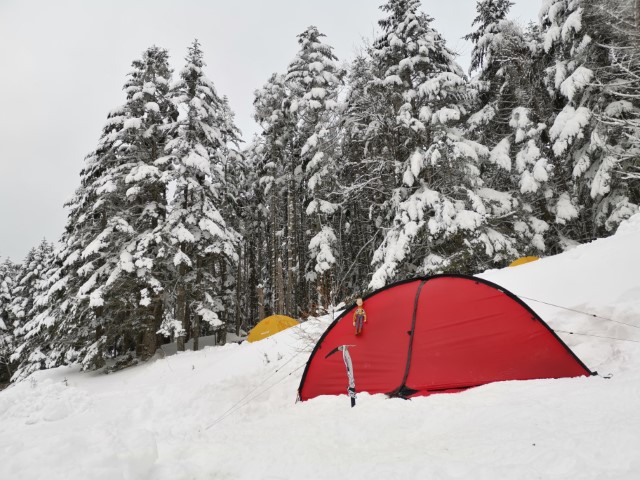 D3: 赤岳鉱泉 | 雪山•滑雪•露營•瘋狂玩盡日本 | 旅遊 露營 跑山 跑步 運動 水上活動 | Hidy Chan | hidychan.com