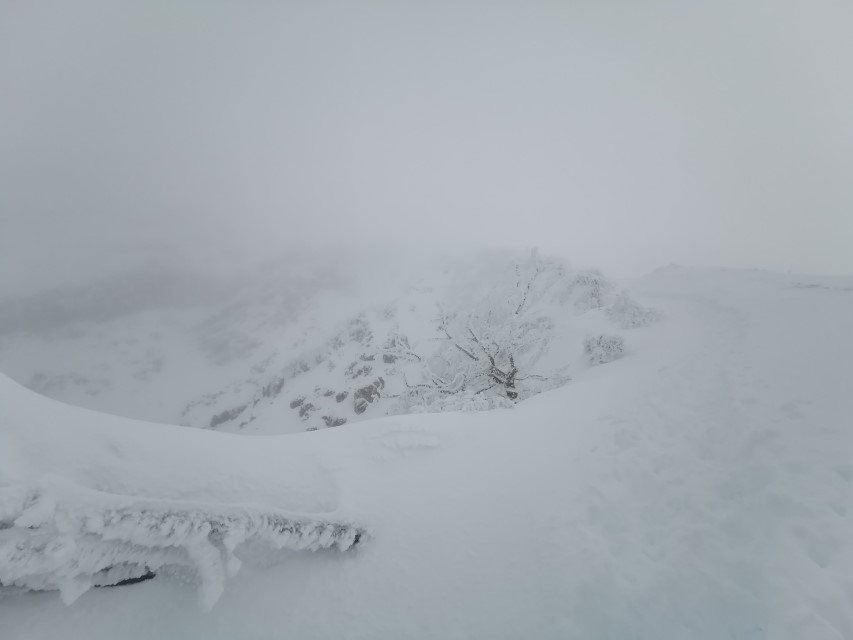 D4: 赤岳攻頂失敗 | 雪山•滑雪•露營•瘋狂玩盡日本 | 旅遊 露營 跑山 跑步 運動 水上活動 | Hidy Chan | hidychan.com