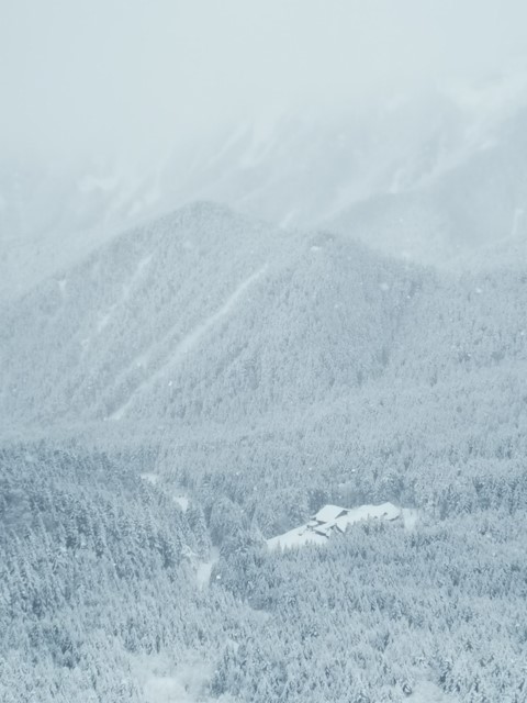 D4: 赤岳攻頂失敗 | 雪山•滑雪•露營•瘋狂玩盡日本 | 旅遊 露營 跑山 跑步 運動 水上活動 | Hidy Chan | hidychan.com