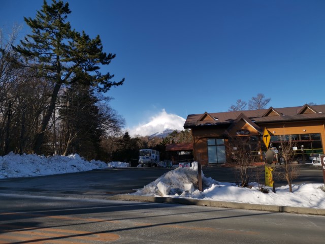 D10: 山中湖>箱根 | 雪山•滑雪•露營•瘋狂玩盡日本 | 旅遊 露營 跑山 跑步 運動 水上活動 | Hidy Chan | hidychan.com