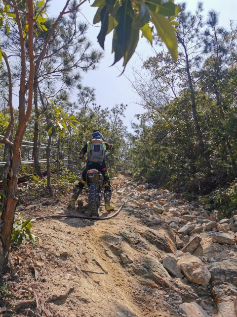  | 好難呀 | 旅遊 露營 跑山 跑步 運動 水上活動 | Hidy Chan | hidychan.com