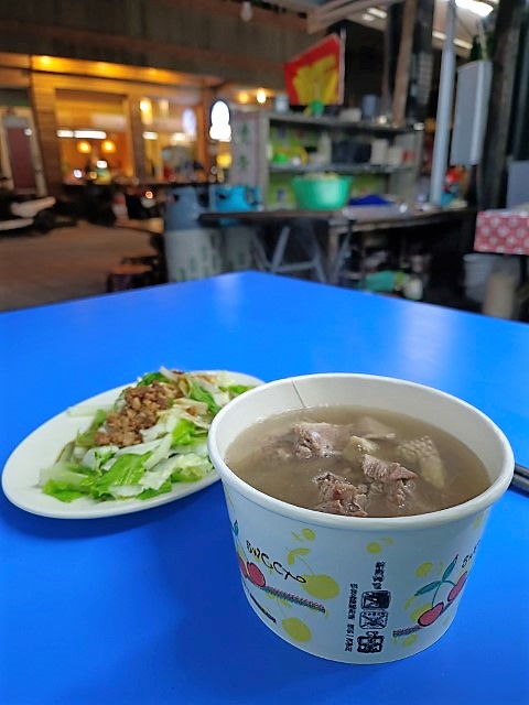台灣住宿飲食 | 一個女生台灣四極逆走機車環島遊 | 旅遊 露營 跑山 跑步 運動 水上活動 | Hidy Chan | hidychan.com