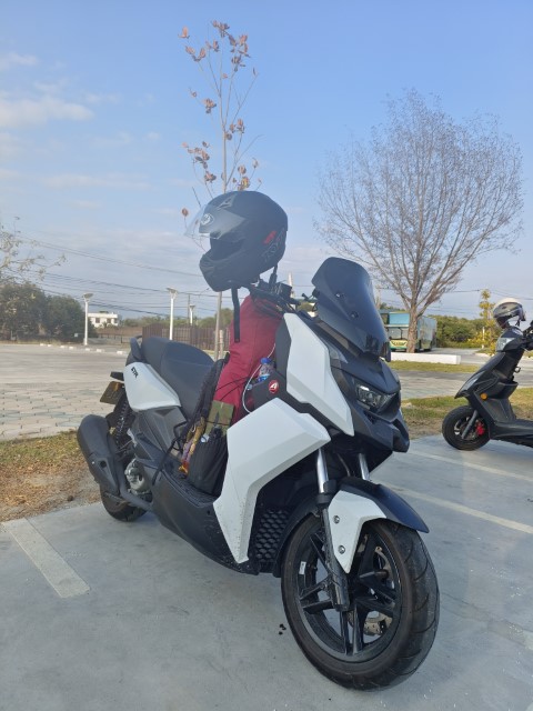 高雄>墾丁 | 一個女生台灣四極逆走機車環島遊 | 旅遊 露營 跑山 跑步 運動 水上活動 | Hidy Chan | hidychan.com