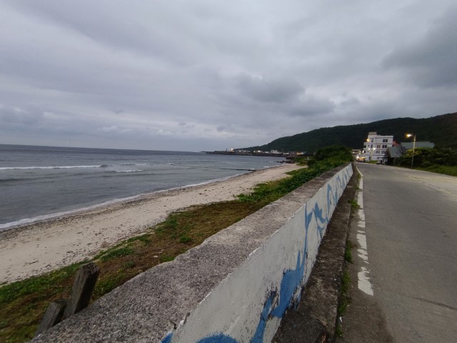 知本>台東富岡漁港>綠島 | 一個女生台灣四極逆走機車環島遊 | 旅遊 露營 跑山 跑步 運動 水上活動 | Hidy Chan | hidychan.com