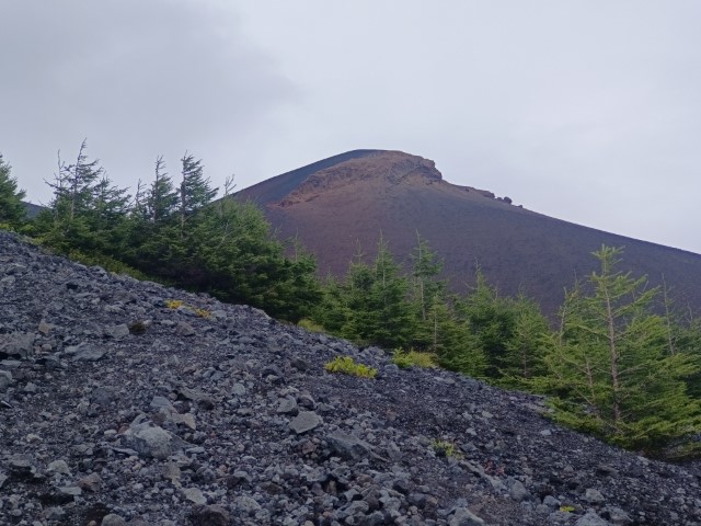 D2: PICA > 宝永山 | 富士山3776+電單車遊 | 旅遊 露營 跑山 跑步 運動 水上活動 | Hidy Chan | hidychan.com