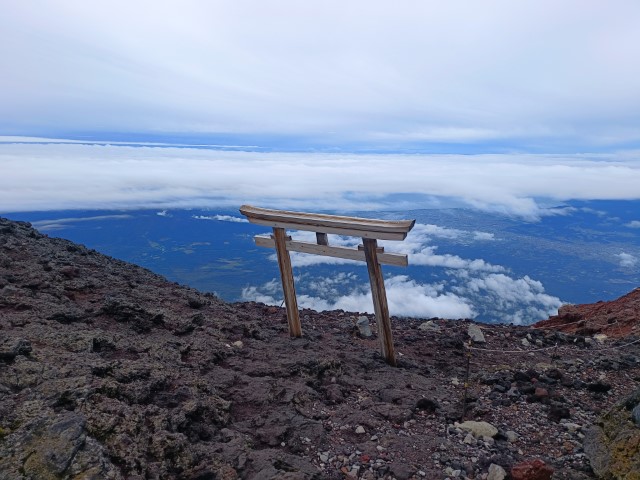 D3: 下山 | 富士山3776+電單車遊 | 旅遊 露營 跑山 跑步 運動 水上活動 | Hidy Chan | hidychan.com