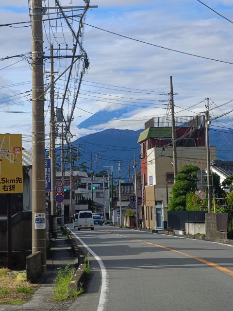 遊沼津 | 富士山3776+電單車遊 | 旅遊 露營 跑山 跑步 運動 水上活動 | Hidy Chan | hidychan.com