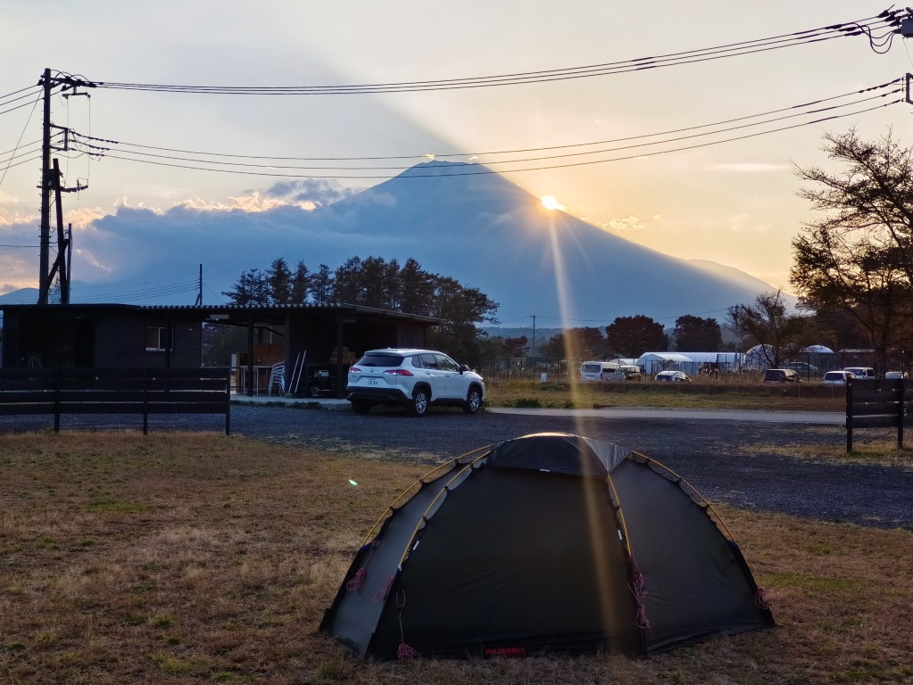 山中湖 (露營) | 六條蛋散富士山自駕遊 | 旅遊 露營 跑山 跑步 運動 水上活動 | Hidy Chan | hidychan.com