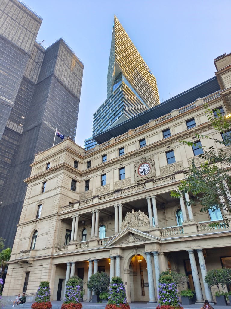 Opera House | 首次南半球之澳洲電單車露營遊 | 旅遊 露營 跑山 跑步 運動 水上活動 | Hidy Chan | hidychan.com