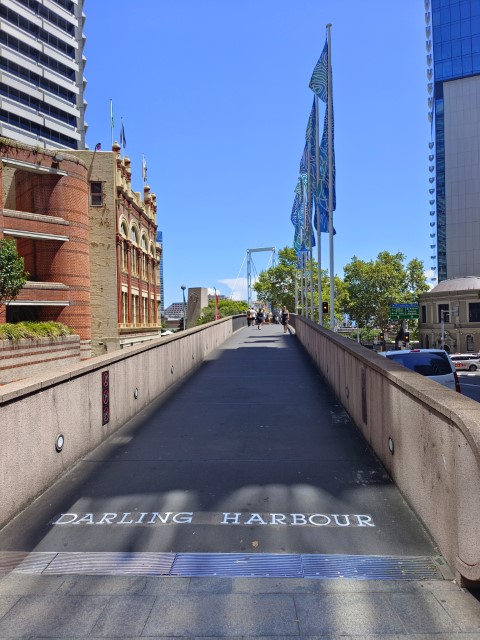 Darling Habour | 首次南半球之澳洲電單車露營遊 | 旅遊 露營 跑山 跑步 運動 水上活動 | Hidy Chan | hidychan.com