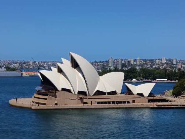 Sydney Harbour Bridge | 首次南半球之澳洲電單車露營遊 | 旅遊 露營 跑山 跑步 運動 水上活動 | Hidy Chan | hidychan.com