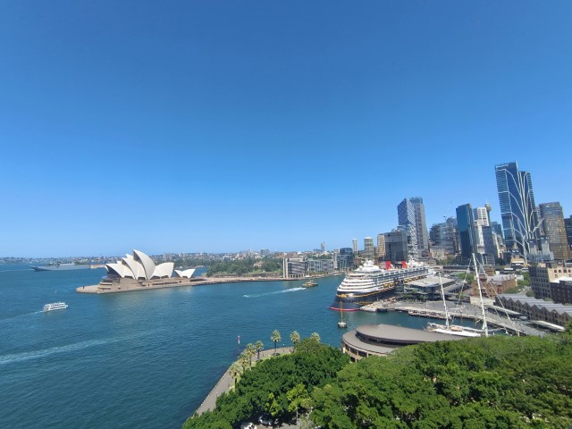 Sydney Harbour Bridge | 首次南半球之澳洲電單車露營遊 | 旅遊 露營 跑山 跑步 運動 水上活動 | Hidy Chan | hidychan.com