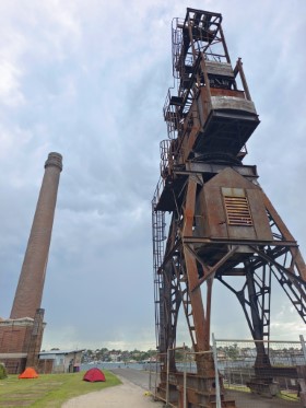 Cockatoo Island (Camp) | 首次南半球之澳洲電單車露營遊 | 旅遊 露營 跑山 跑步 運動 水上活動 | Hidy Chan | hidychan.com