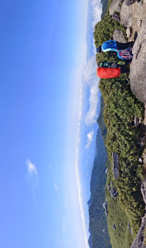 D2: 平石岩屋 > 宮之浦岳 (攻頂) | 玩盡日本全九州 | 旅遊 露營 跑山 跑步 運動 水上活動 | Hidy Chan | hidychan.com