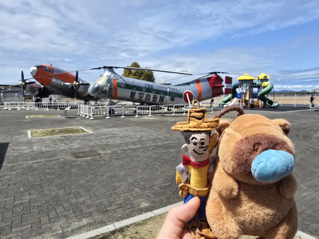 Air Force | 首次自駕Camper Van | 旅遊 露營 跑山 跑步 運動 水上活動 | Hidy Chan | hidychan.com