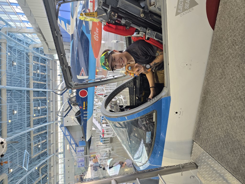 Air Force | 首次自駕Camper Van | 旅遊 露營 跑山 跑步 運動 水上活動 | Hidy Chan | hidychan.com