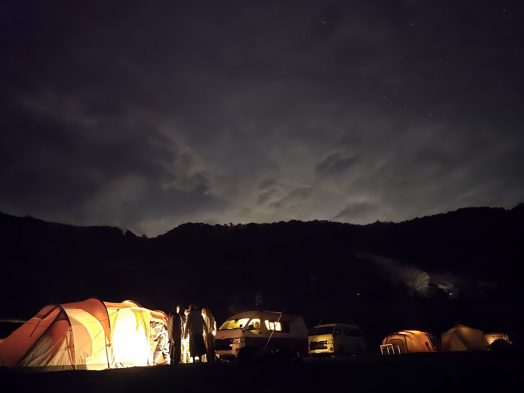 本栖湖 | 首次自駕Camper Van | 旅遊 露營 跑山 跑步 運動 水上活動 | Hidy Chan | hidychan.com
