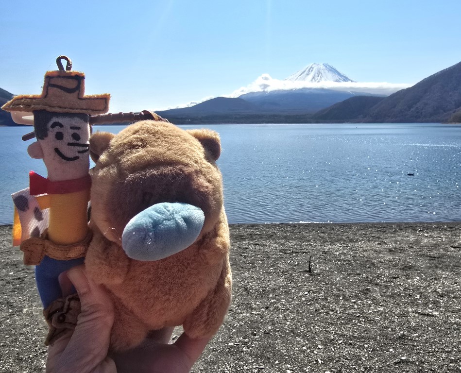 本栖湖 | 首次自駕Camper Van | 旅遊 露營 跑山 跑步 運動 水上活動 | Hidy Chan | hidychan.com