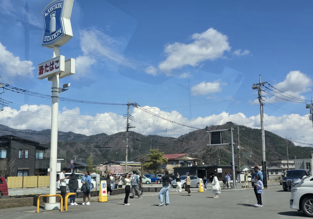 河口湖 | 首次自駕Camper Van | 旅遊 露營 跑山 跑步 運動 水上活動 | Hidy Chan | hidychan.com