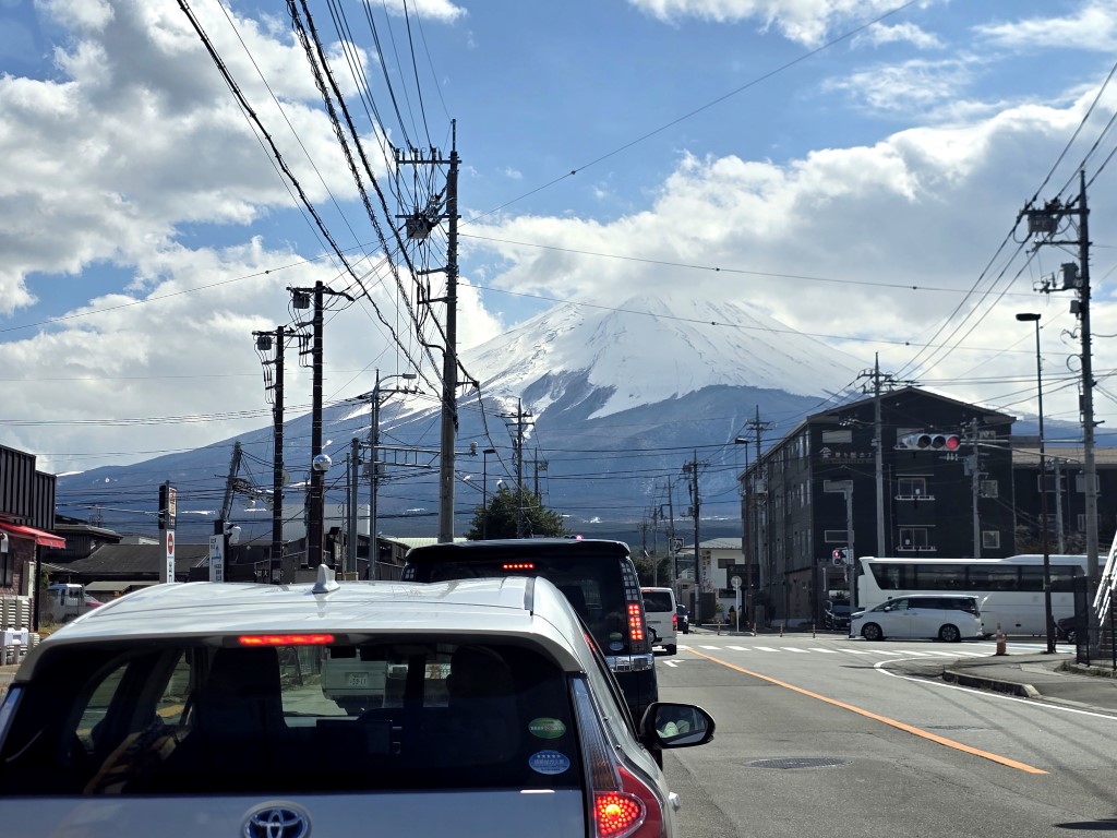 河口湖 | 首次自駕Camper Van | 旅遊 露營 跑山 跑步 運動 水上活動 | Hidy Chan | hidychan.com
