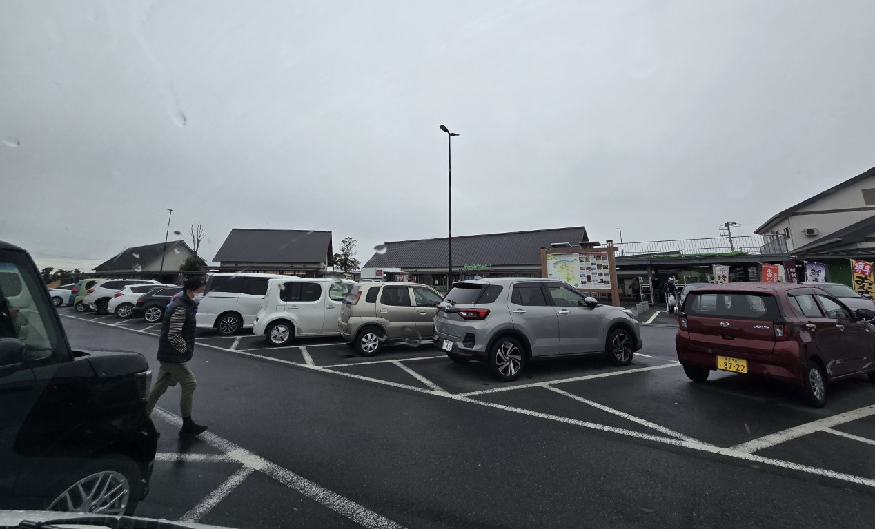 茨城 | 首次自駕Camper Van | 旅遊 露營 跑山 跑步 運動 水上活動 | Hidy Chan | hidychan.com