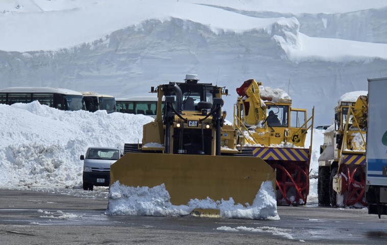 室堂雪牆 | 五條蛋散自駕名古屋立山 | hidychan.com
