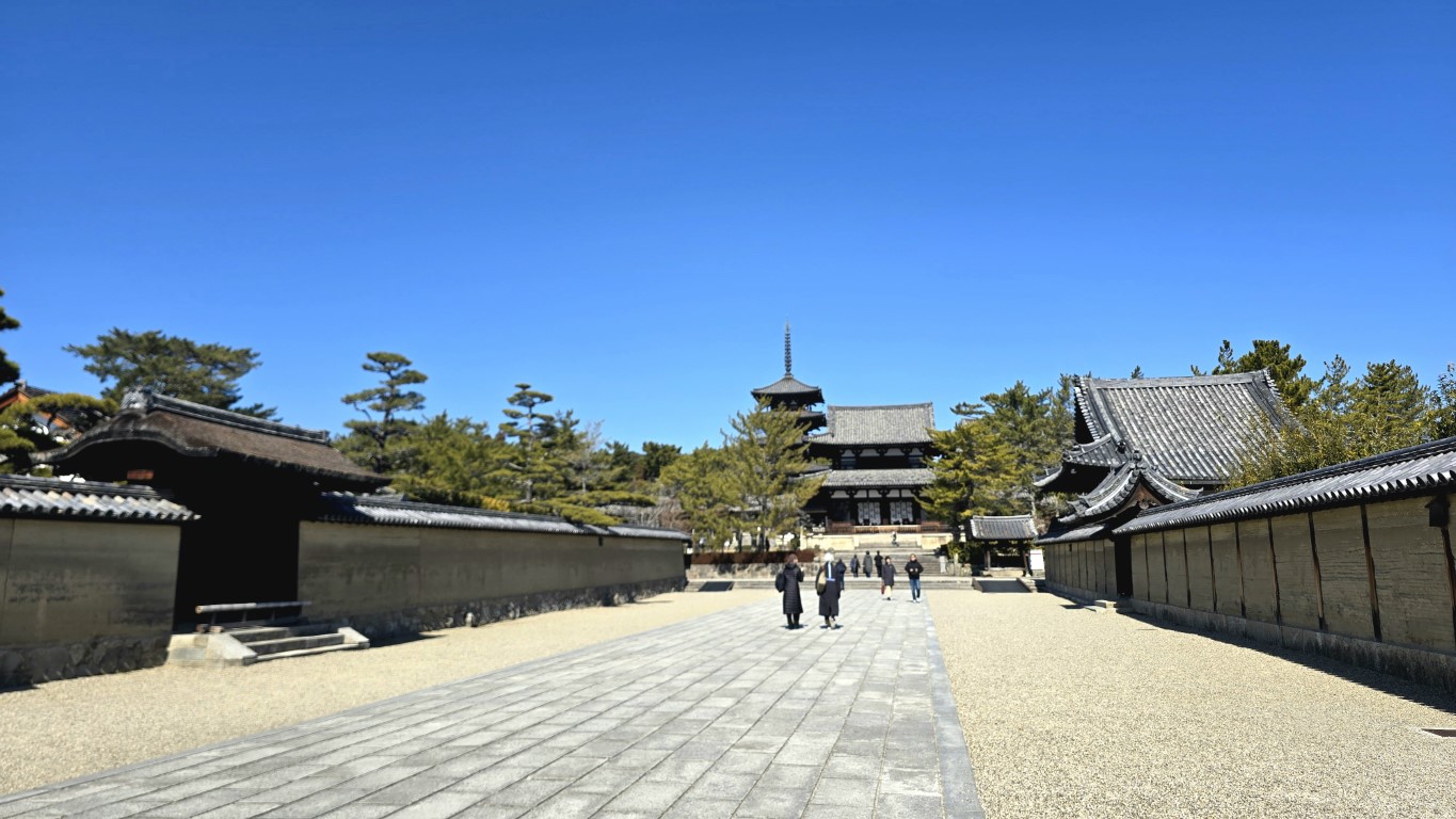 法隆寺 | 大阪郊遊遊露營車過新年 | hidychan.com