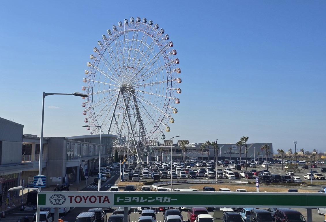 D8: Rinku Outlets Mall | 大阪郊遊遊露營車過新年 | hidychan.com