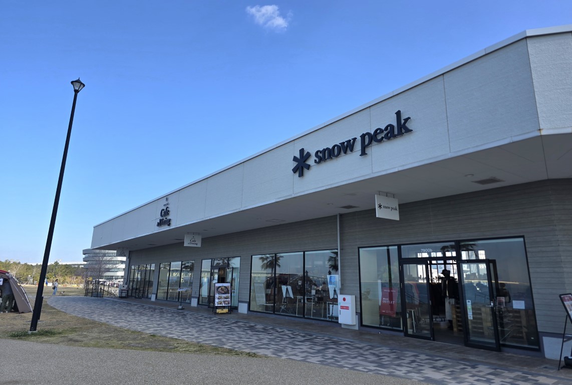 D8: Rinku Outlets Mall | 大阪郊遊遊露營車過新年 | hidychan.com