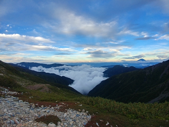 我今次出走嘅感想 | 自己一人出走挑戰日本神山之旅 | 旅遊 露營 跑山 跑步 運動 水上活動 | Hidy Chan | hidychan.com