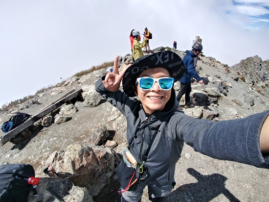 D5: 攻北岳山山頂 | 自己一人出走挑戰日本神山之旅 | 旅遊 露營 跑山 跑步 運動 水上活動 | Hidy Chan | hidychan.com