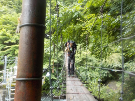 D7: 大門沢小屋>奈良田第一発電所 | 自己一人出走挑戰日本神山之旅 | 旅遊 露營 跑山 跑步 運動 水上活動 | Hidy Chan | hidychan.com