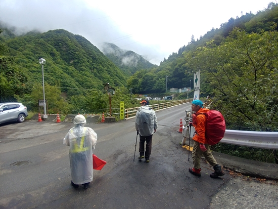 D7: 奈良田第一発電所>奈良田 | 自己一人出走挑戰日本神山之旅 | 旅遊 露營 跑山 跑步 運動 水上活動 | Hidy Chan | hidychan.com