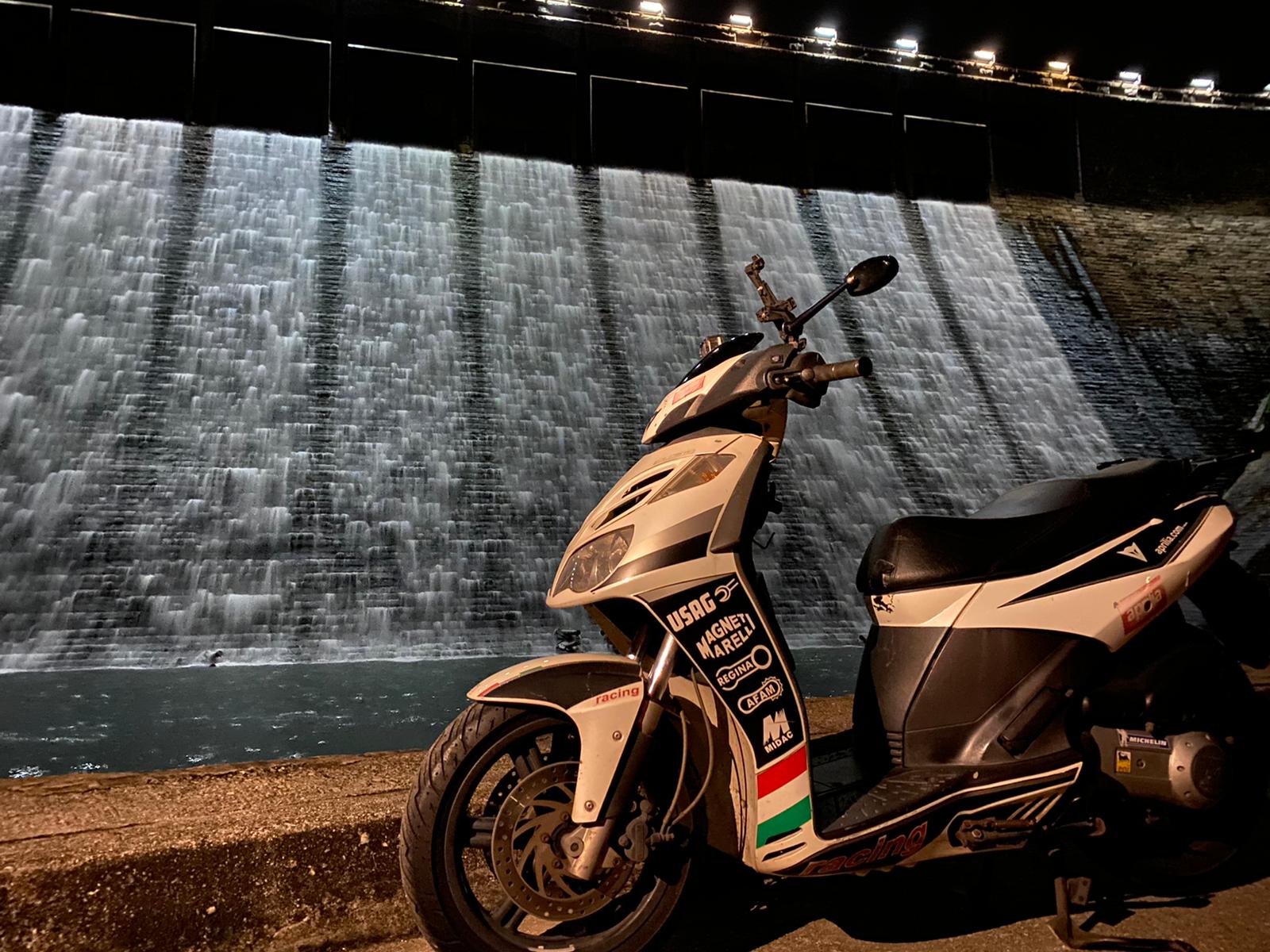 Aprilia Sportcity 300i | 我愛電單車 | 旅遊 露營 跑山 跑步 運動 水上活動 | Hidy Chan | hidychan.com